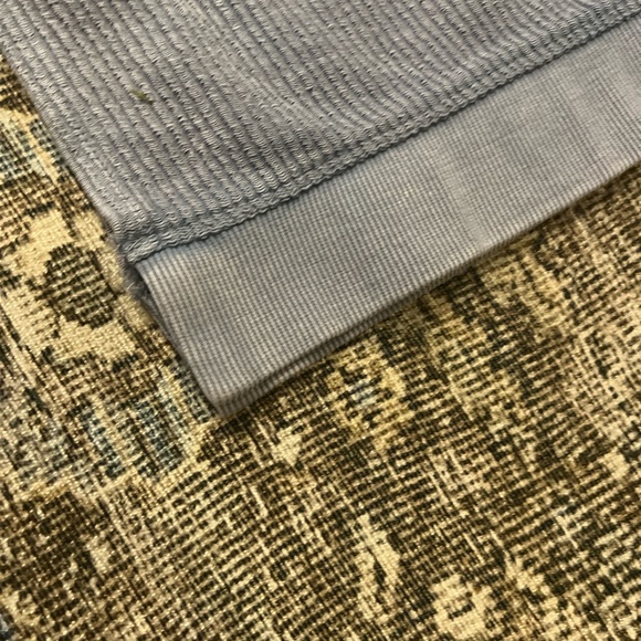 Pilcro Textured V-Neck Top XS - Picture 8 of 10